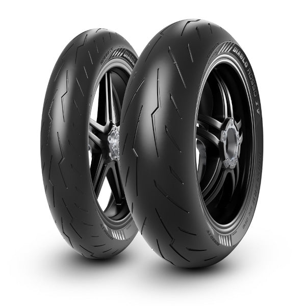 Pirelli Diablo Rosso 4 motorcycle tyre